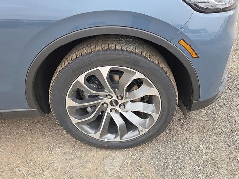 New 2026 Lincoln Aviator Reserve image 7