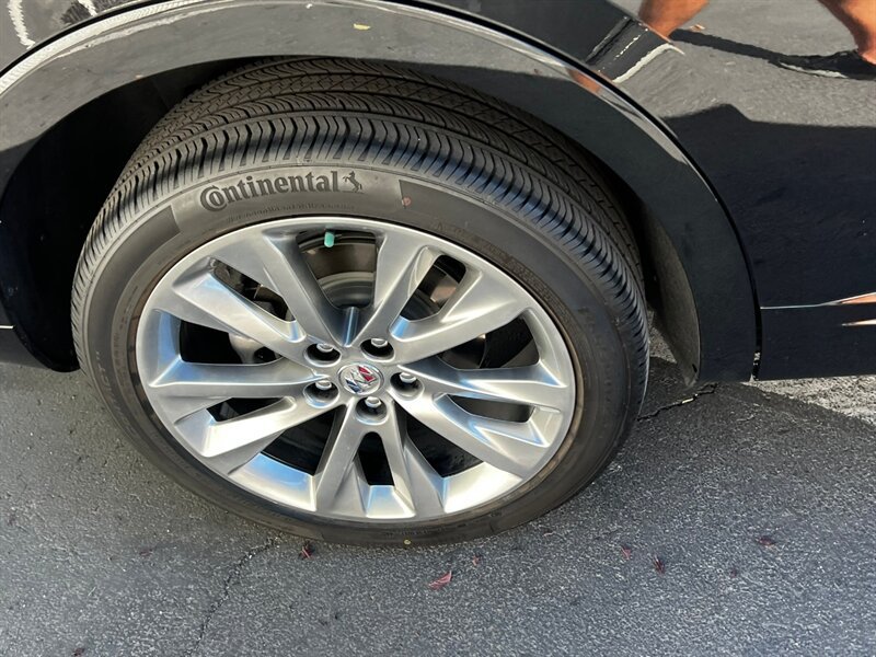 Used 2023 Buick Envision Avenir AWD/4WD image 12