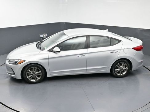 Used 2018 Hyundai Elantra SEL image 44