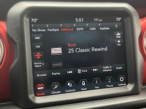 Used 2022 Jeep Wrangler Unlimited Rubicon image 14