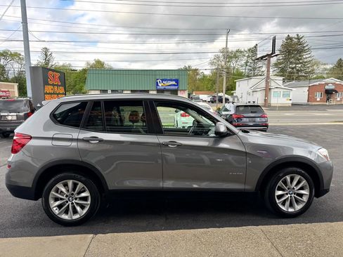 Used 2017 BMW X3 xDrive28i image 7