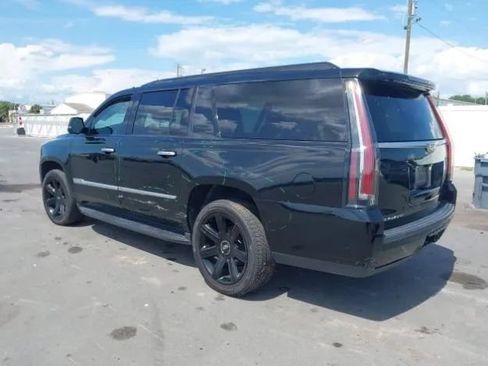 Used 2019 Cadillac Escalade ESV Premium Luxury AWD/4WD image 4