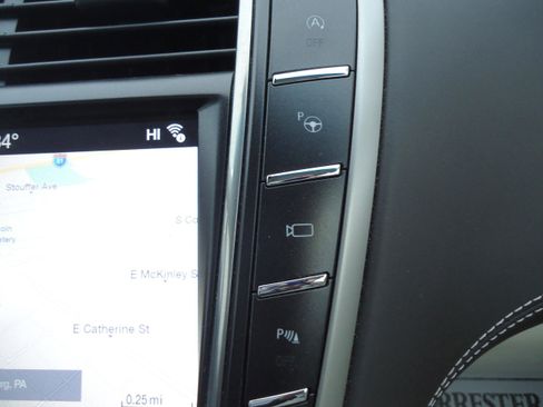 Used 2019 Lincoln Nautilus Black Label image 21