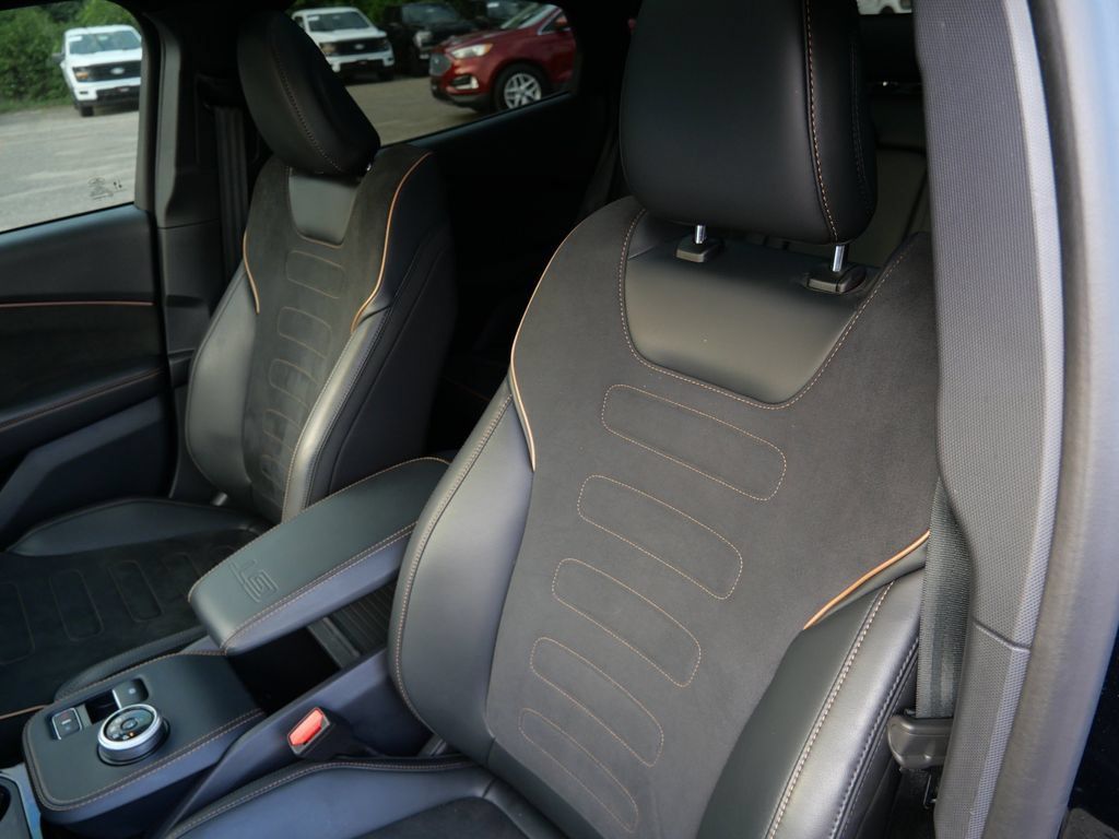 Certified 2023 Ford Mustang Mach-E GT AWD/4WD image 18