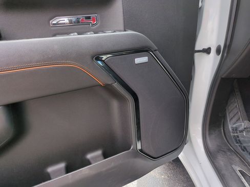 Used 2023 GMC Sierra 1500 AT4 w/ AT4 Preferred Package image 13