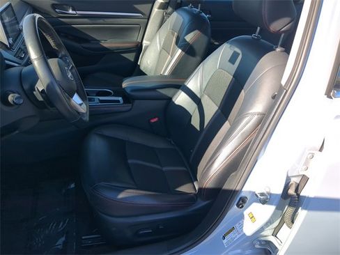 Used 2024 Nissan Altima 2.5 SR image 22