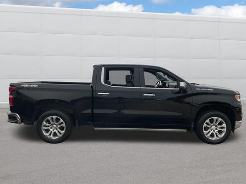 Used 2023 Chevrolet Silverado 1500 LTZ w/ Technology Package AWD/4WD image 9