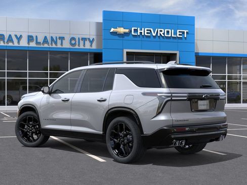 New 2026 Chevrolet Traverse RS w/ LPO, Floor Liner Package FWD image 3