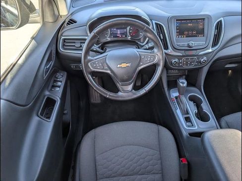 Used 2020 Chevrolet Equinox LT image 8
