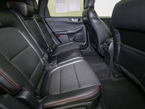 Used 2025 Ford Escape ST-Line Select w/ Tech Pack #1 image 24