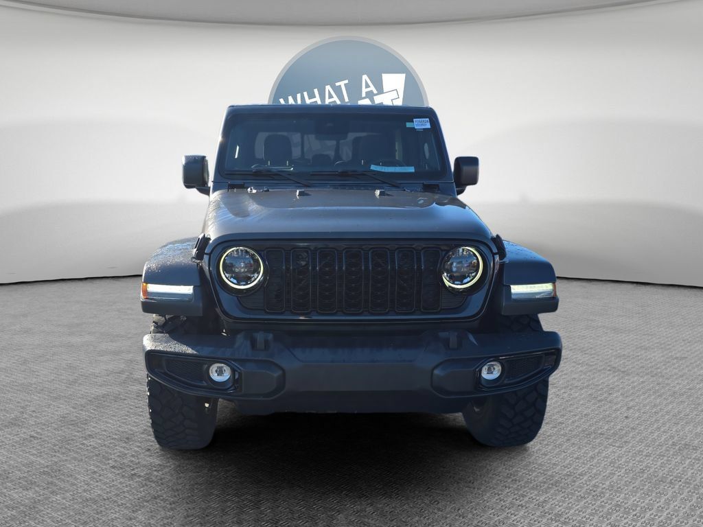 Used 2024 Jeep Gladiator Overland AWD/4WD image 9