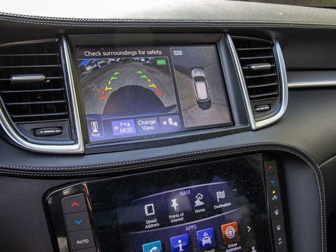 Used 2019 INFINITI QX50 Essential w/ Premium Heat Package image 15