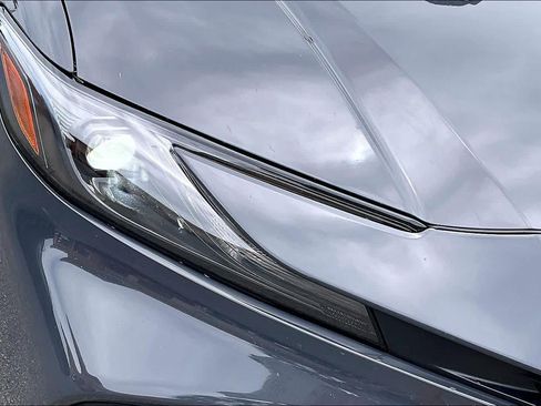 Used 2025 Toyota Camry SE w/ Convenience Package FWD image 27