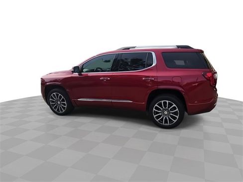 Used 2022 GMC Acadia Denali w/ Trailering Package image 6