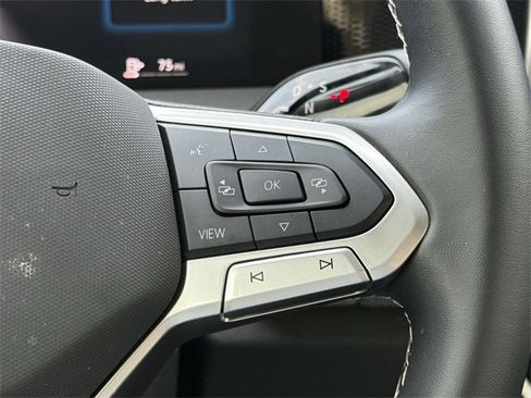 Used 2025 Volkswagen Tiguan S image 13