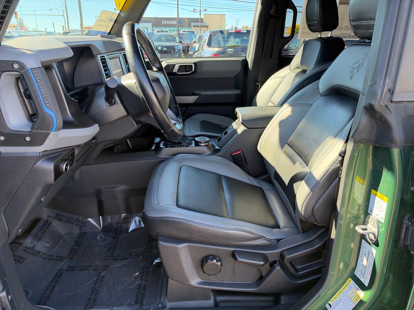 Certified 2023 Ford Bronco Black Diamond AWD/4WD image 6