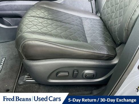 Used 2023 Nissan Murano Platinum w/ Cargo Package image 21