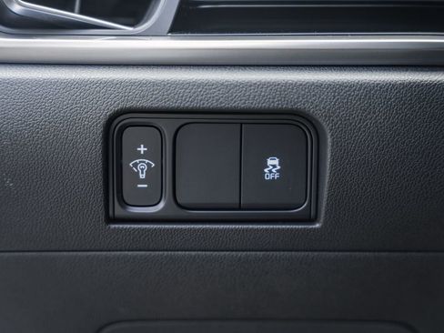 Used 2024 Kia Sorento S image 36