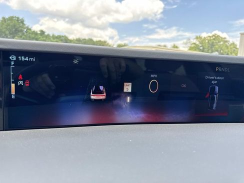 New 2026 Lincoln Nautilus Premier AWD/4WD image 27