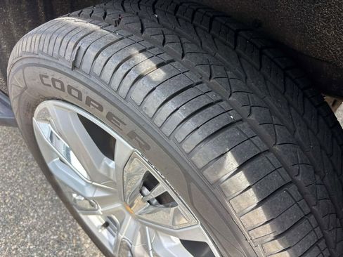 Certified 2024 Chevrolet Tahoe High Country image 9