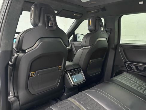 Used 2022 Rivian R1T Adventure image 14