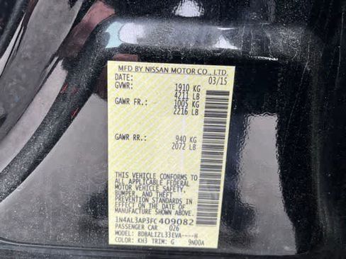 Used 2015 Nissan Altima 2.5 SV FWD image 9