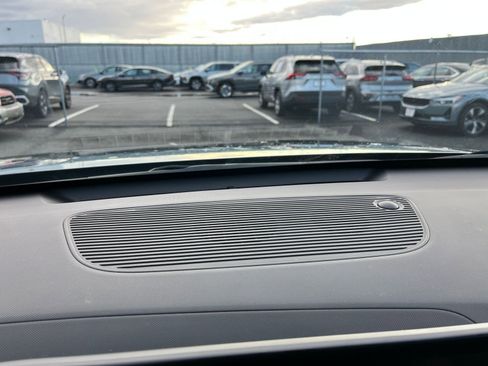 Used 2025 Hyundai Kona SEL image 18