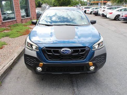 Used 2025 Subaru Outback Wilderness AWD/4WD image 4
