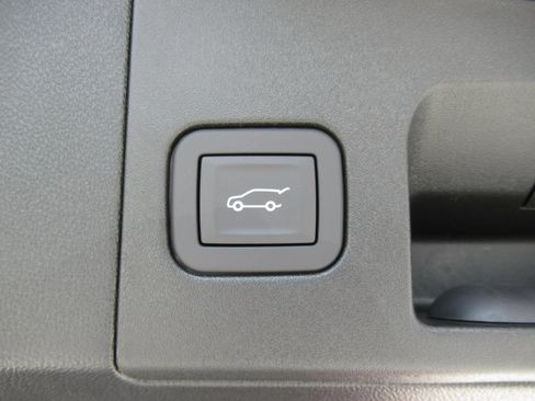 New 2026 Cadillac XT5 Premium Luxury w/ Driver Assist Package FWD image 36