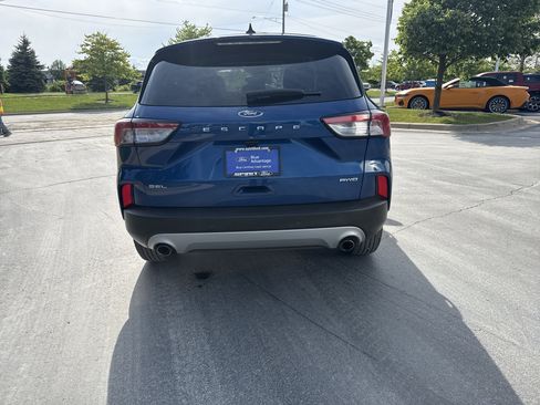 Certified 2022 Ford Escape SEL AWD/4WD image 7