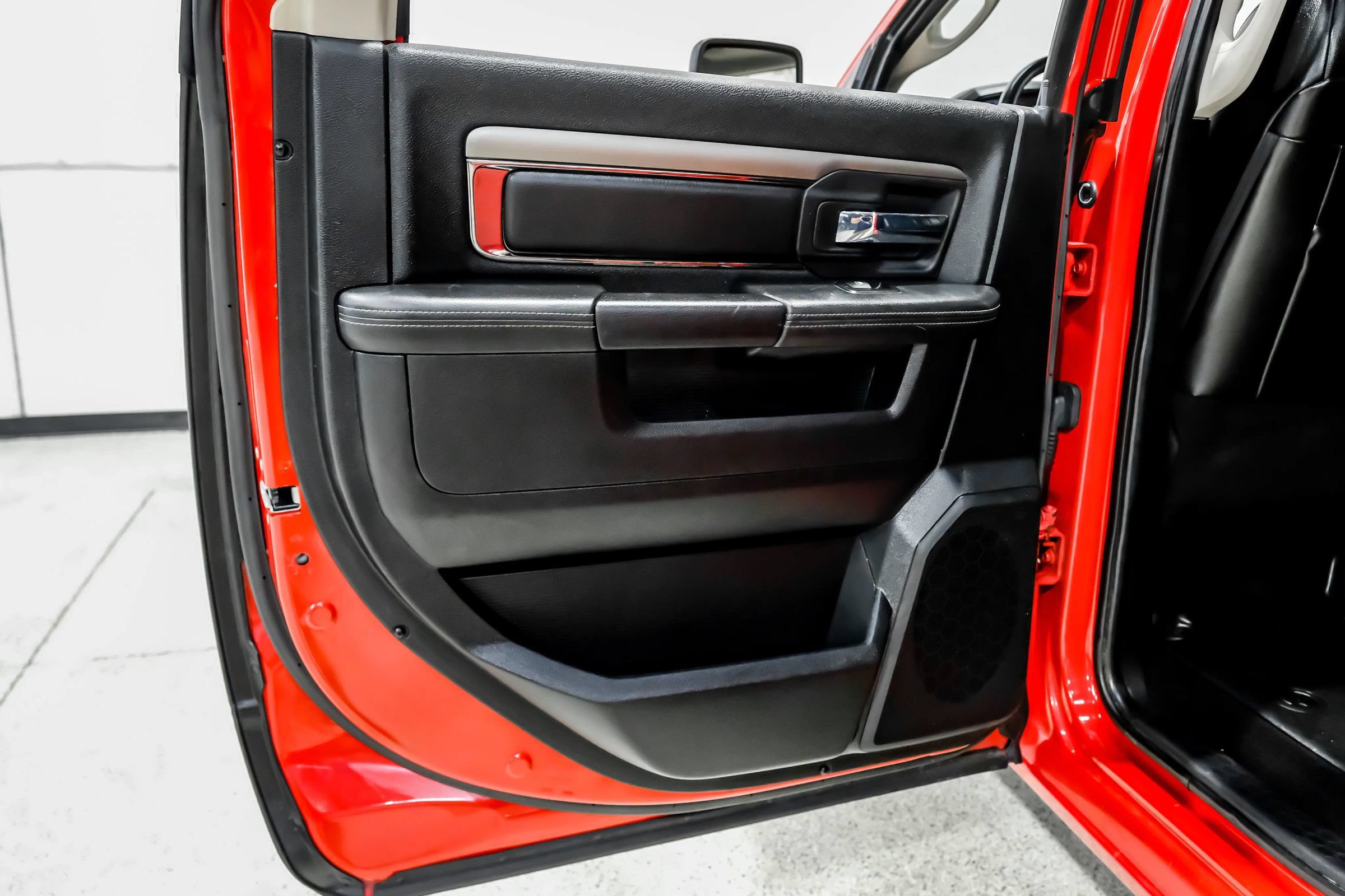 Used 2013 RAM 1500 Sport w/ Sport Premium Group AWD/4WD image 64