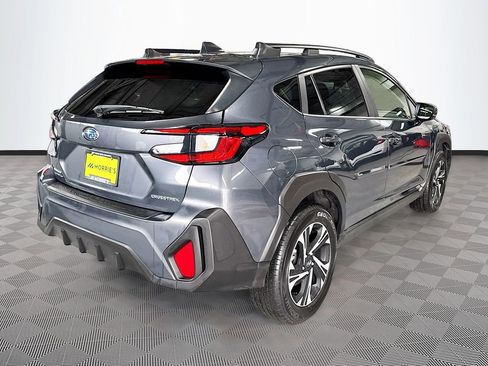 Used 2024 Subaru Crosstrek 2.0i Premium image 4