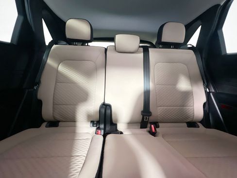 Used 2022 Ford Escape SE image 33