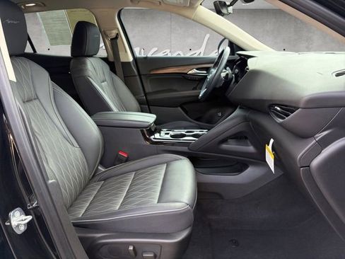 Certified 2023 Buick Envision Avenir image 25