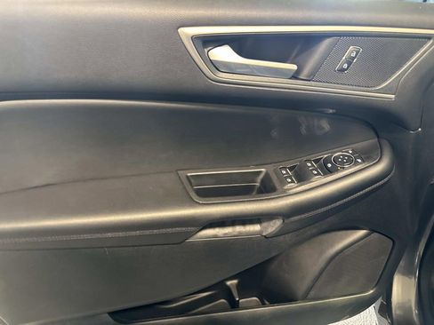 Used 2024 Ford Edge SEL w/ Convenience Package image 14