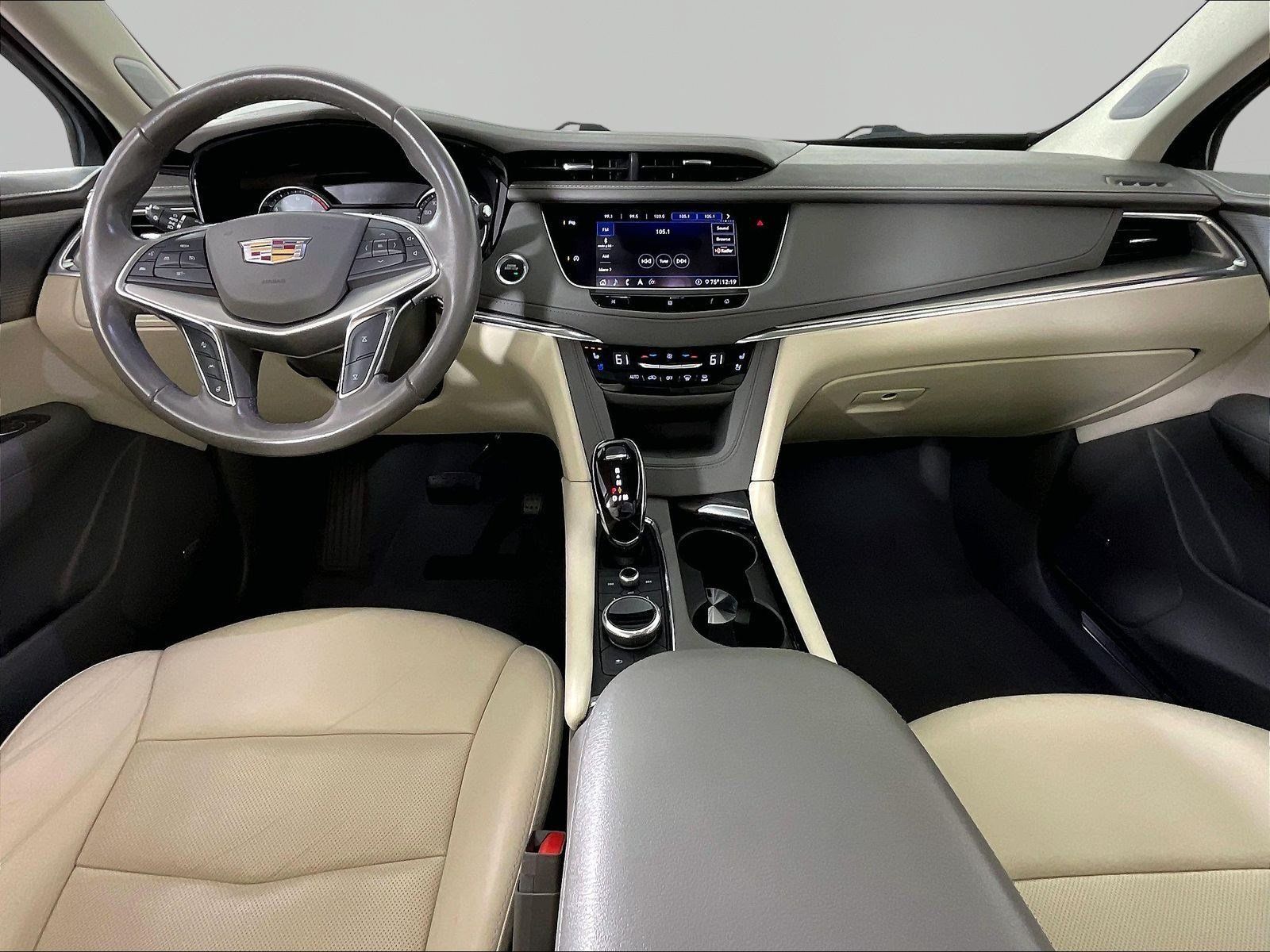 Used 2020 Cadillac XT5 Premium Luxury AWD/4WD image 7
