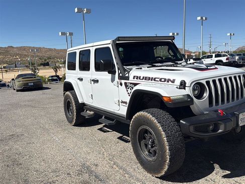 Used 2019 Jeep Wrangler Unlimited Rubicon AWD/4WD image 3