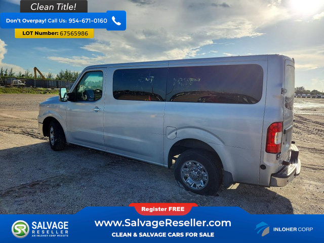 Used 2016 Nissan NV 3500 SL RWD image 3