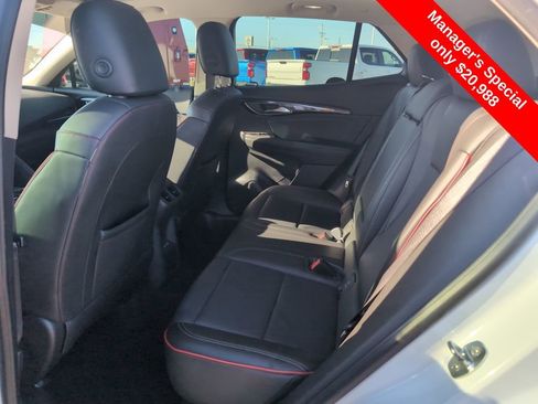 Used 2022 Buick Envision Essence w/ Technology Package I image 10