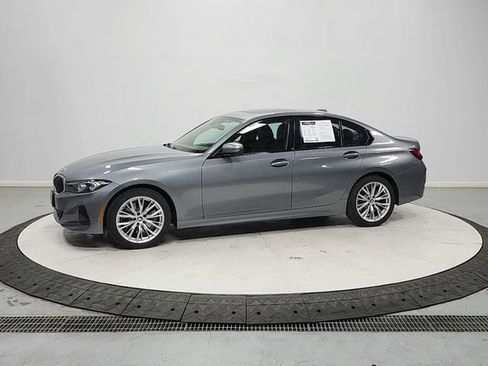 Used 2023 BMW 330i Sedan w/ Driving Assistance Package RWD image 4