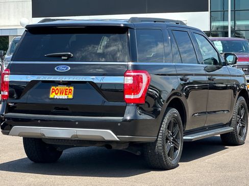 Used 2021 Ford Expedition XLT AWD/4WD image 4