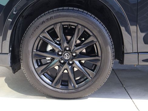 Used 2025 MAZDA CX-5 AWD 2.5 S w/ Premium Plus Pkg image 12
