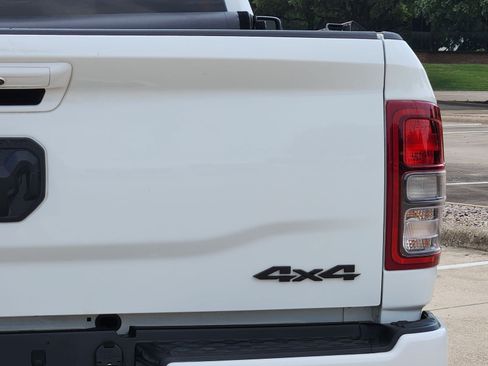 Used 2024 RAM 2500 Big Horn w/ Night Edition AWD/4WD image 12