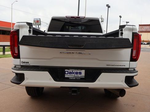 Certified 2022 GMC Sierra 3500 Denali AWD/4WD image 18
