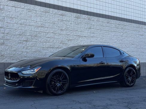 Used 2018 Maserati Ghibli RWD image 11