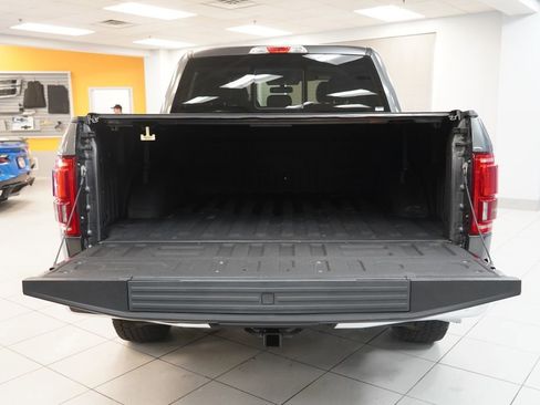 Used 2017 Ford F150 Lariat AWD/4WD image 9