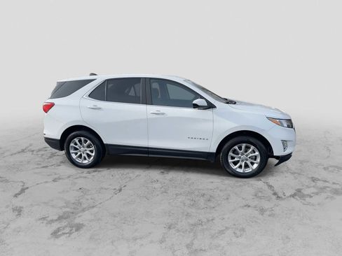 Used 2021 Chevrolet Equinox LT w/ LPO, Cargo Package image 9
