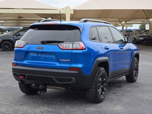 Used 2019 Jeep Cherokee Trailhawk w/ Comfort/Convenience Group image 7