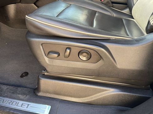 Used 2023 Chevrolet Tahoe Premier RWD image 22