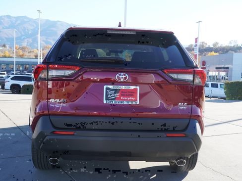 New 2025 Toyota RAV4 XLE Premium w/ Weather Package image 7